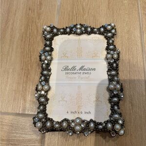 Vintage style Pearl and Silver Decorative Photo Frame